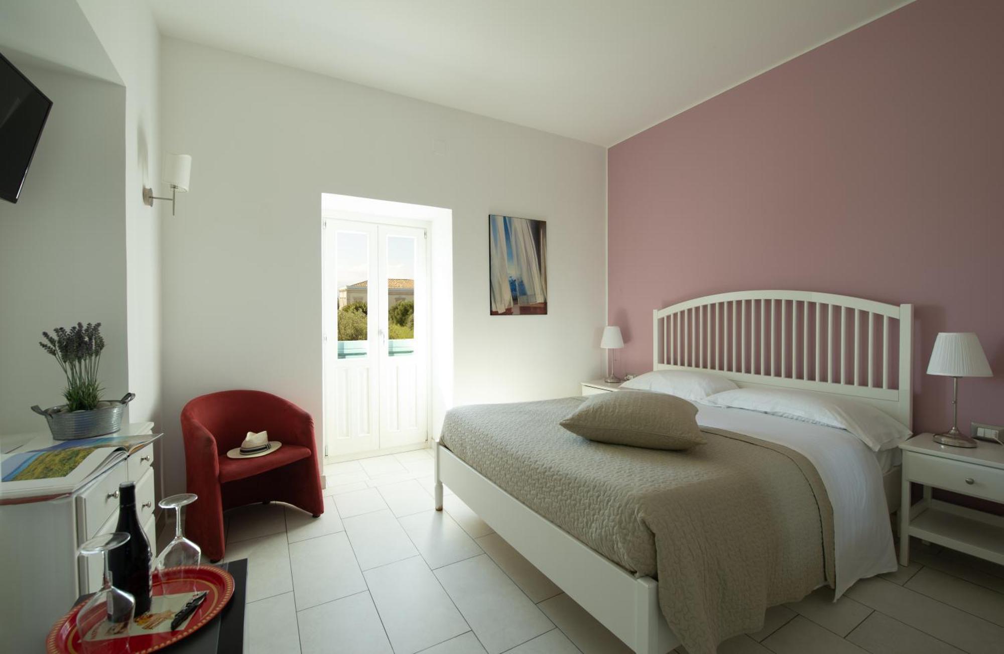 Isola Charm - A Historic Near Punta Del Pero