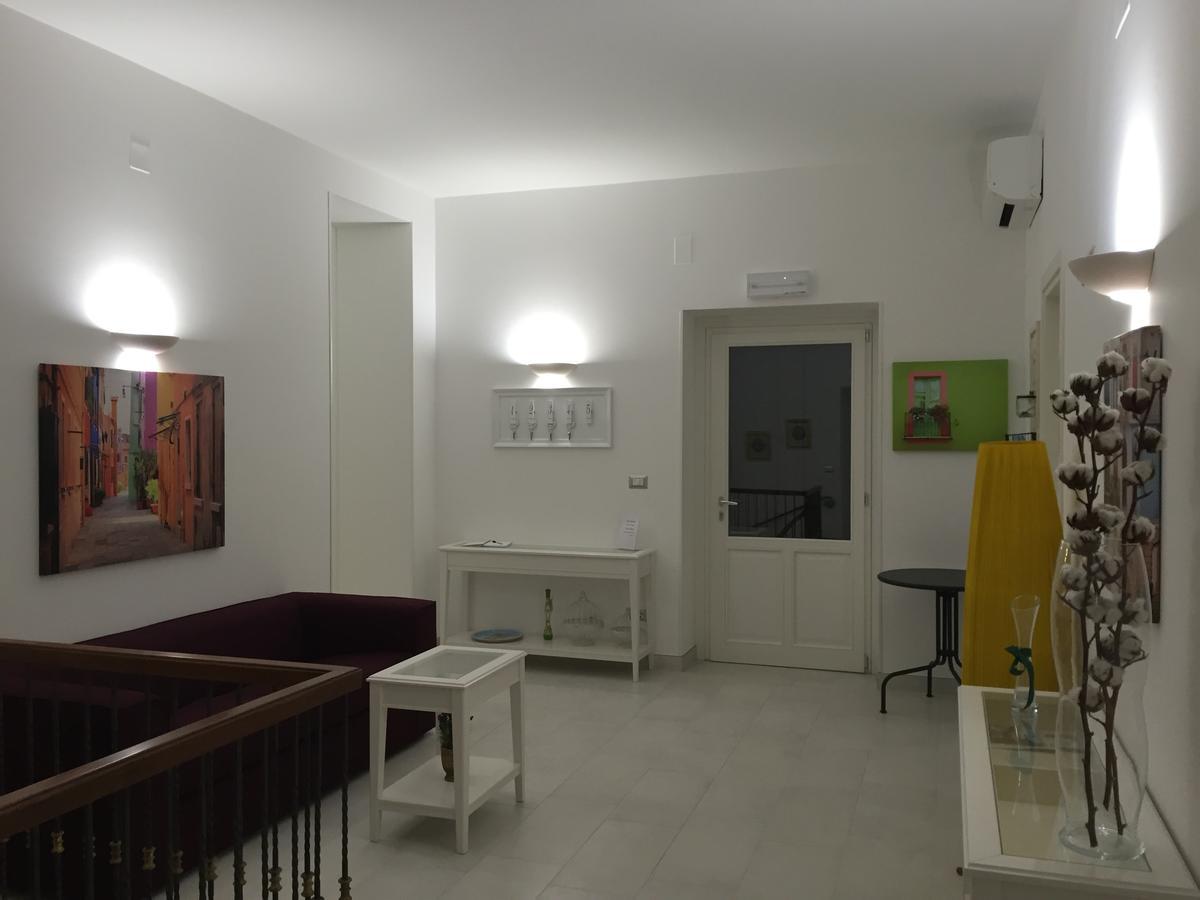 Isola Charm - A Historic Near Punta Del Pero 2*