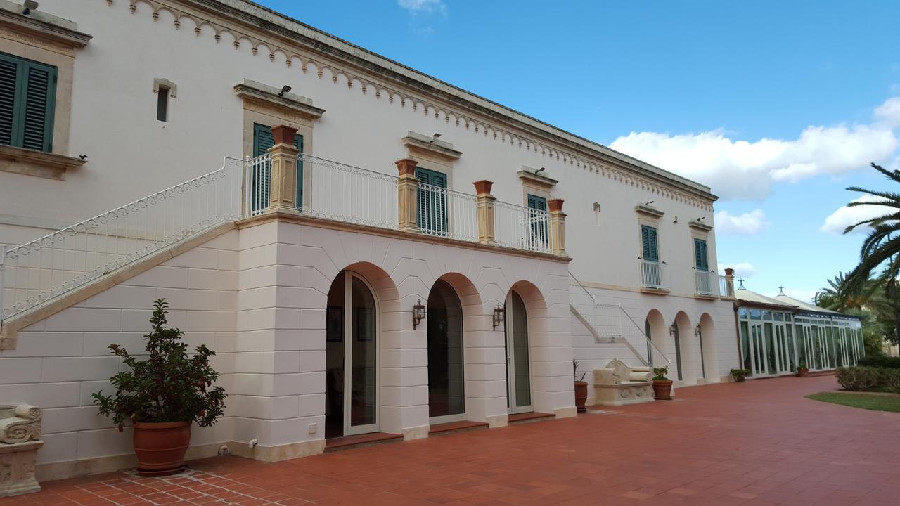 Isola Charm - A Historic Near Punta Del Pero Syrakus